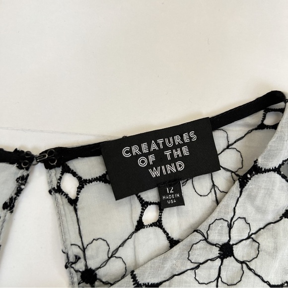 Creatures Of The Wind Gray Embroidered Eyelet Tie Sleeve Blouse - Picture 5 of 7